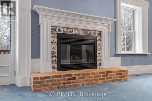 420 Kettleby Road, King, ON - Indoor Photo Showing Living Room With Fireplace