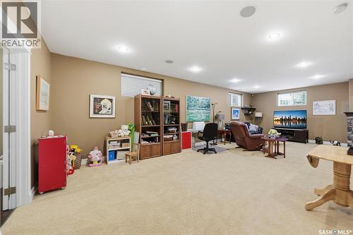 1202 Beechmont View, Saskatoon, SK - Indoor