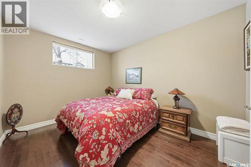 1202 Beechmont View, Saskatoon, SK - Indoor Photo Showing Bedroom