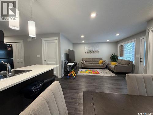 201 110 Akhtar Bend, Saskatoon, SK - Indoor