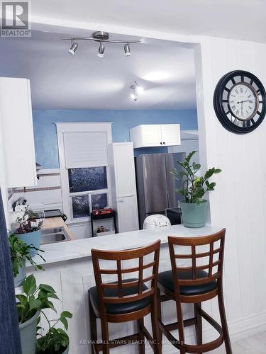 529 Wentworth Street N, Hamilton, ON - Indoor Photo Showing Dining Room