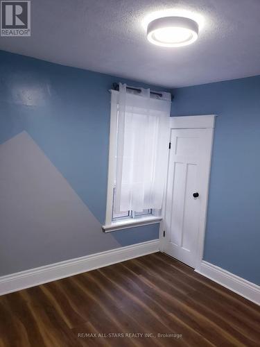 529 Wentworth Street N, Hamilton, ON - Indoor Photo Showing Other Room