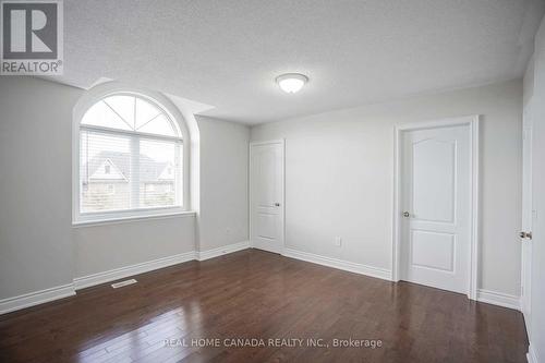 3323 Southwick Street, Mississauga, ON - Indoor Photo Showing Other Room