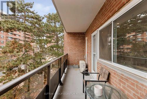 401 - 15 Elizabeth Street N, Mississauga, ON - Outdoor With Exterior
