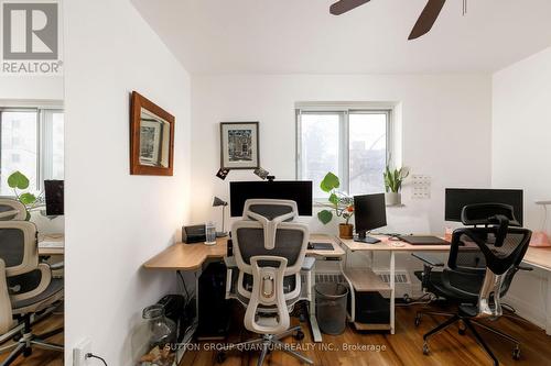 401 - 15 Elizabeth Street N, Mississauga, ON - Indoor Photo Showing Office