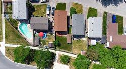 12 HUCKLEBERRY SQUARE  Brampton, ON L6S 1Y2