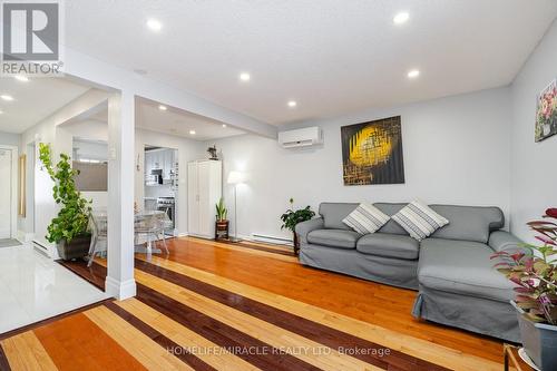 12 Huckleberry Square, Brampton, ON - Indoor Photo Showing Living Room