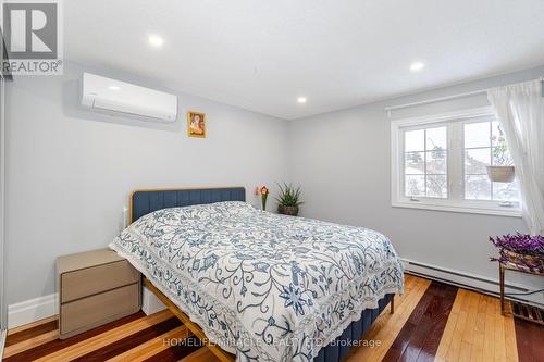 12 Huckleberry Square, Brampton, ON - Indoor Photo Showing Bedroom