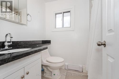12 Huckleberry Square, Brampton, ON - Indoor Photo Showing Bathroom