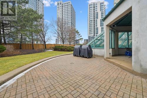 1709 - 101 Subway Crescent, Toronto, ON - Outdoor