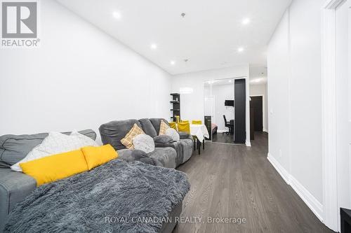 308 - 55 Speers Road, Oakville, ON - Indoor