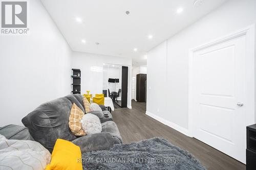 308 - 55 Speers Road, Oakville, ON - Indoor