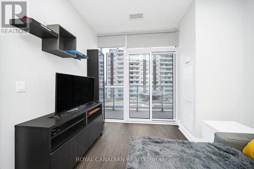 308 - 55 Speers Road, Oakville, ON - Indoor