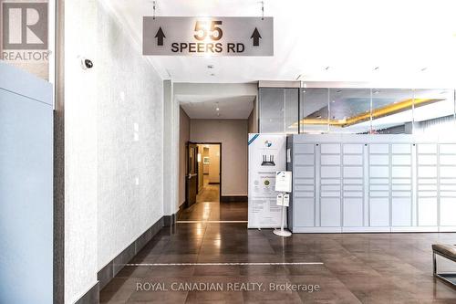 308 - 55 Speers Road, Oakville, ON - Indoor Photo Showing Other Room