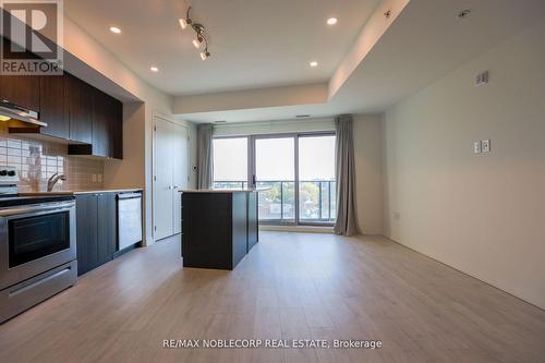 510 - 408 Browns Line, Toronto, ON - Indoor Photo Showing Kitchen