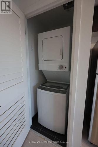 510 - 408 Browns Line, Toronto, ON - Indoor Photo Showing Laundry Room