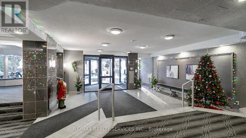 203 - 8 Lisa Street, Brampton, ON - Indoor Photo Showing Other Room