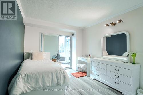 203 - 8 Lisa Street, Brampton, ON - Indoor Photo Showing Bedroom