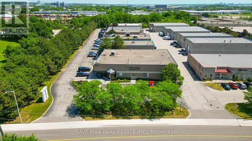 5044 South Service Road, Burlington, ON 