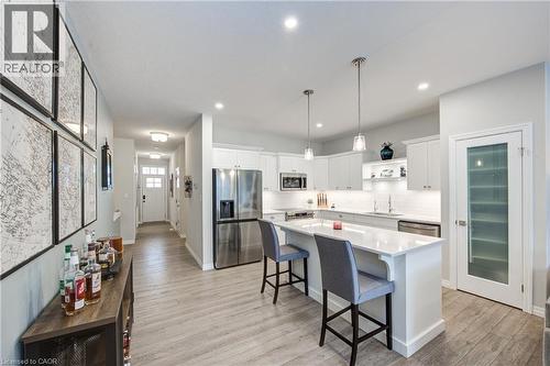 114 Livingston Drive, Tillsonburg, ON - Indoor Photo Showing Kitchen With Upgraded Kitchen