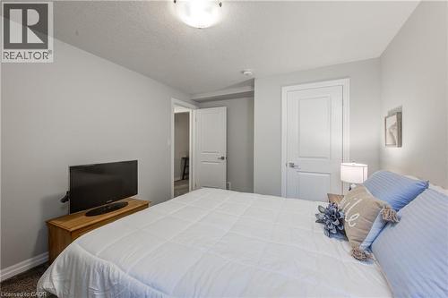 114 Livingston Drive, Tillsonburg, ON - Indoor Photo Showing Bedroom