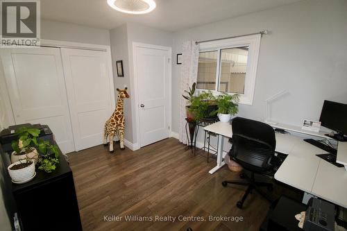 471 4Th Street, Hanover, ON - Indoor Photo Showing Office