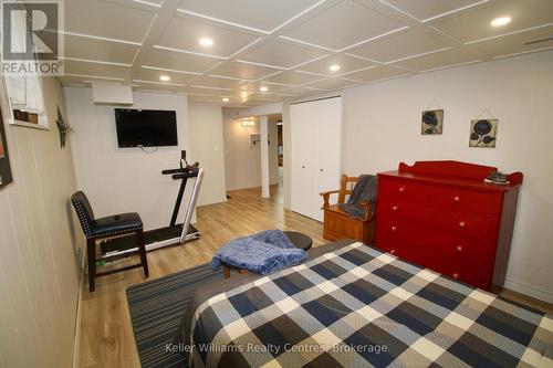 471 4Th Street, Hanover, ON - Indoor