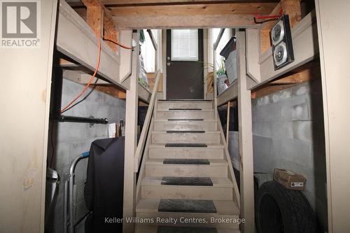 walk-up to back yard - 471 4Th Street, Hanover, ON - Indoor Photo Showing Other Room