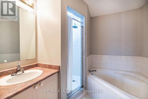 16 Goodwin Avenue, Clarington (Bowmanville), ON - Indoor Photo Showing Bathroom