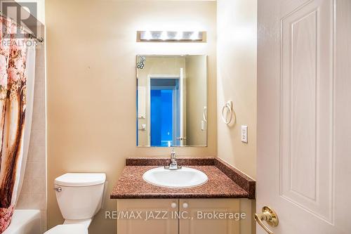 16 Goodwin Avenue, Clarington (Bowmanville), ON - Indoor Photo Showing Bathroom