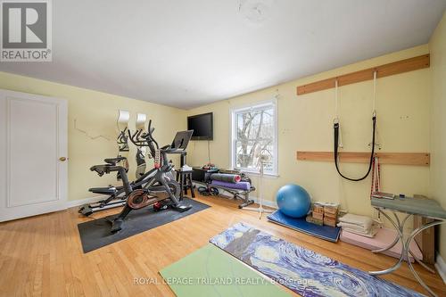 1104 The Parkway, London East (East B), ON - Indoor Photo Showing Gym Room