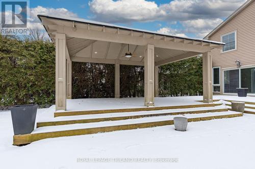 1104 The Parkway, London East (East B), ON - Outdoor