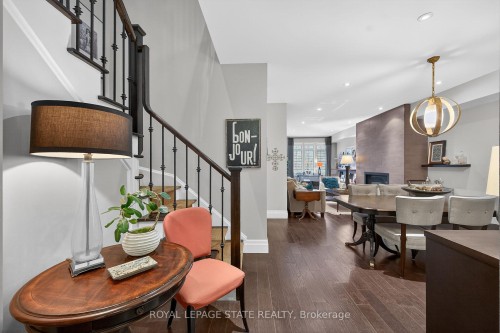 19-71 Sulphur Springs Road, Hamilton, ON - Indoor Photo Showing Dining Room