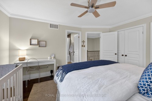 19-71 Sulphur Springs Road, Hamilton, ON - Indoor Photo Showing Bedroom