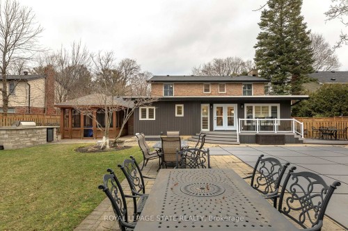 29 Woodside Drive, Hamilton, ON - Outdoor With Deck Patio Veranda