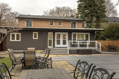 29 Woodside Drive, Hamilton, ON - Outdoor With Deck Patio Veranda