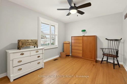 29 Woodside Drive, Hamilton, ON - Indoor