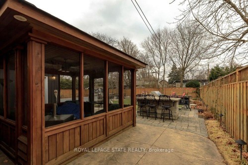 29 Woodside Drive, Hamilton, ON - Outdoor With Deck Patio Veranda