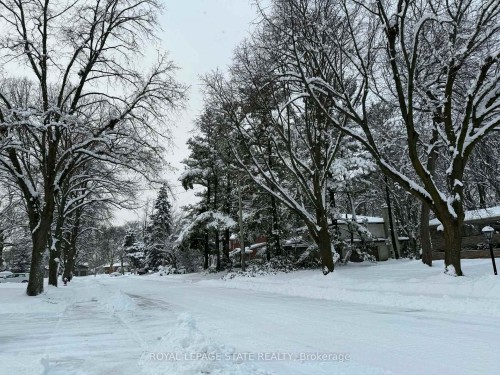 29 Woodside Drive, Hamilton, ON - Outdoor