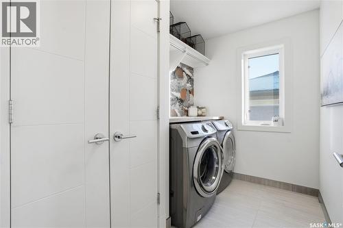 5322 Tutor Way, Regina, SK - Indoor Photo Showing Laundry Room