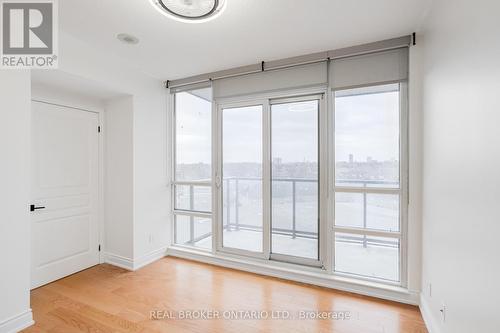 702 - 2240 Lakeshore Boulevard W, Toronto, ON - Indoor Photo Showing Other Room