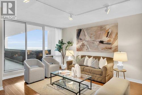 2005 - 1515 LAKESHORE ROAD E  Mississauga, ON L5E 3E3