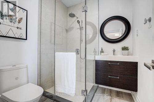 937 Goodwin Road, Mississauga, ON - Indoor Photo Showing Bathroom