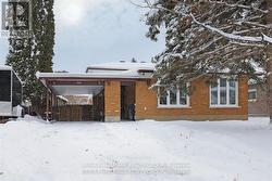 1948 SHAREL DRIVE  Ottawa, ON K1H 6W2