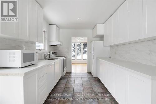 1948 Sharel Drive, Ottawa, ON - Indoor Photo Showing Kitchen With Double Sink