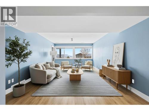 75 Eagle Crescent, Williams Lake, BC - Indoor Photo Showing Living Room