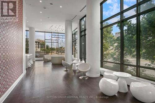 Ph09 - 68 Canterbury Place, Toronto, ON - Indoor Photo Showing Other Room