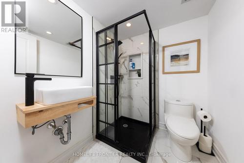 2602 - 100 Upper Madison Avenue, Toronto, ON - Indoor Photo Showing Bathroom