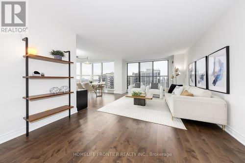 2602 - 100 Upper Madison Avenue, Toronto, ON - Indoor Photo Showing Living Room