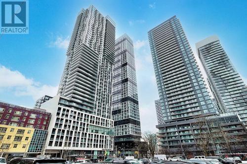 2507 - 251 JARVIS STREET  Toronto, ON M5B 0C3